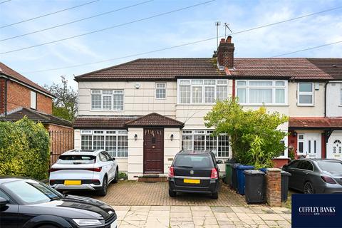 5 bedroom end of terrace house for sale, Empire Road, Perivale, Middlesex, UB6