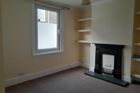 2 bedroom terraced house to rent, Alexandra Road, Ramsgate, CT11