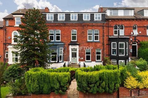 4 bedroom house to rent, 18 Kelso Road, Leeds LS2