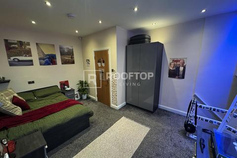 1 bedroom house to rent, Victoria Road, Leeds LS6