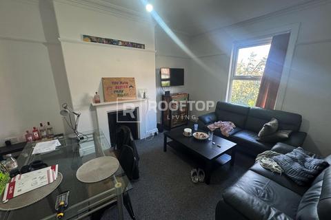 5 bedroom house to rent, Kelso Road, Leeds LS2