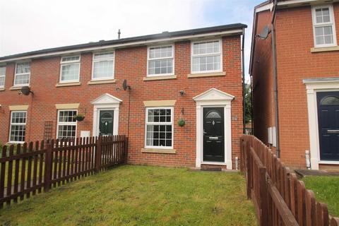 2 bedroom end of terrace house to rent, Elm Close, Oswestry