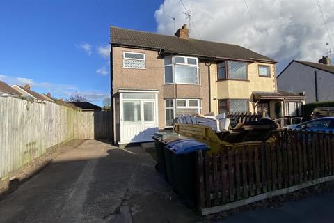 3 bedroom semi-detached house to rent, Pine Tree Avenue, Coventry CV4