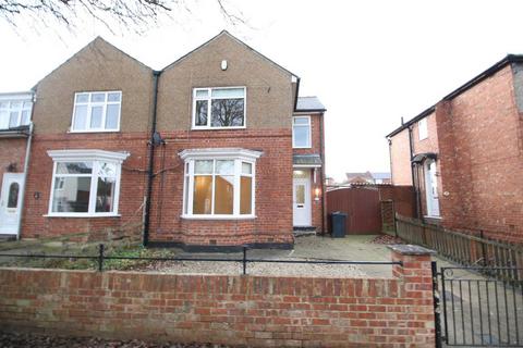 3 bedroom house to rent, Bowen Road, Darlington DL3