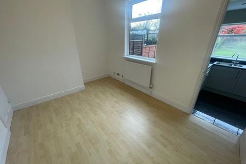 3 bedroom house to rent, Bowen Road, Darlington DL3