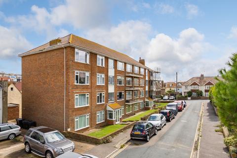 2 bedroom flat for sale, Cownwy Court, Park Crescent, Rottingdean,Brighton, East Sussex, BN2