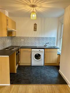 2 bedroom apartment to rent, Norfolk Road, Margate