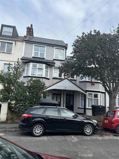 2 bedroom apartment to rent, Norfolk Road, Margate