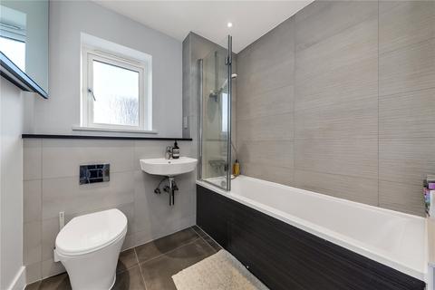 15 Harris Close, Hardwick, Cambridge, CB23 7EX