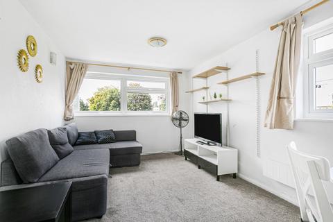 1 bedroom apartment for sale, Peregrine Road, Sunbury-on-Thames, Surrey, TW16