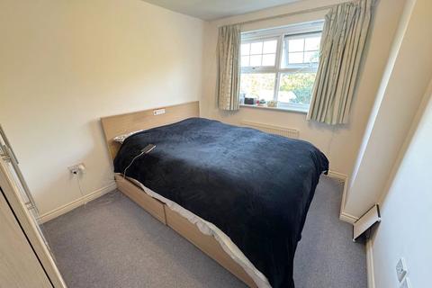 2 bedroom apartment to rent, Shetland Court, 1 Bressay Drive, Mill Hill, London, NW7