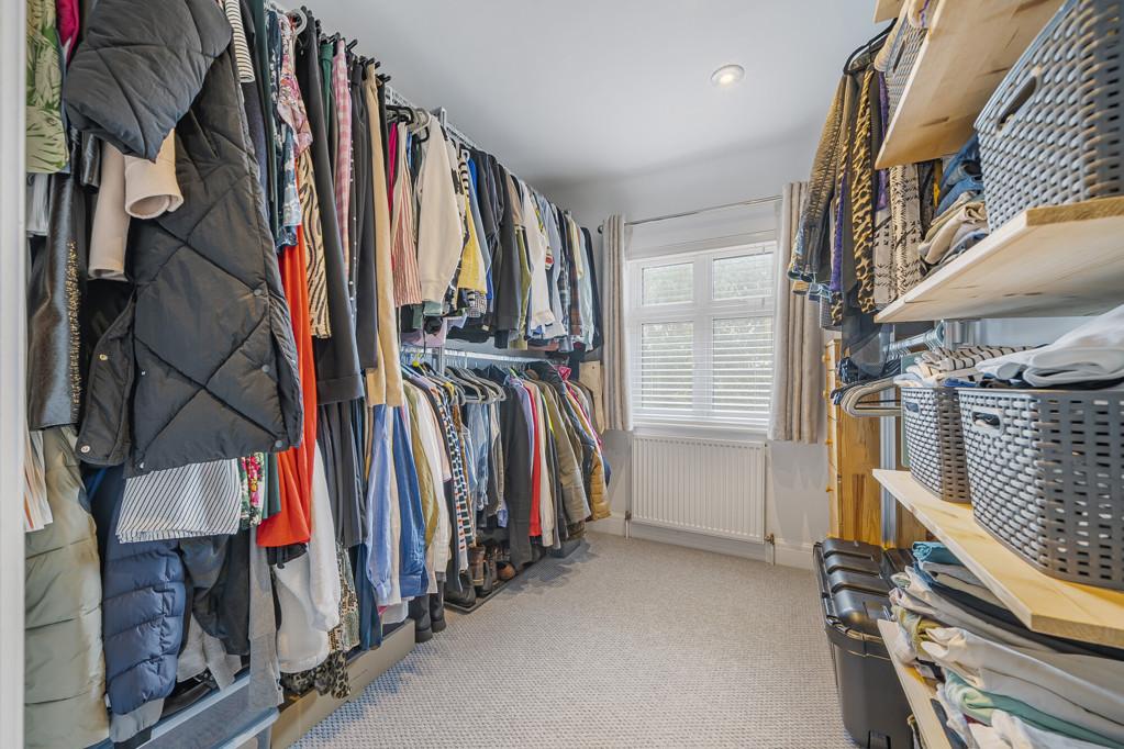 Walk In Wardrobe