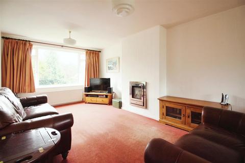 3 bedroom semi-detached house for sale, Temple Park Green, Leeds LS15