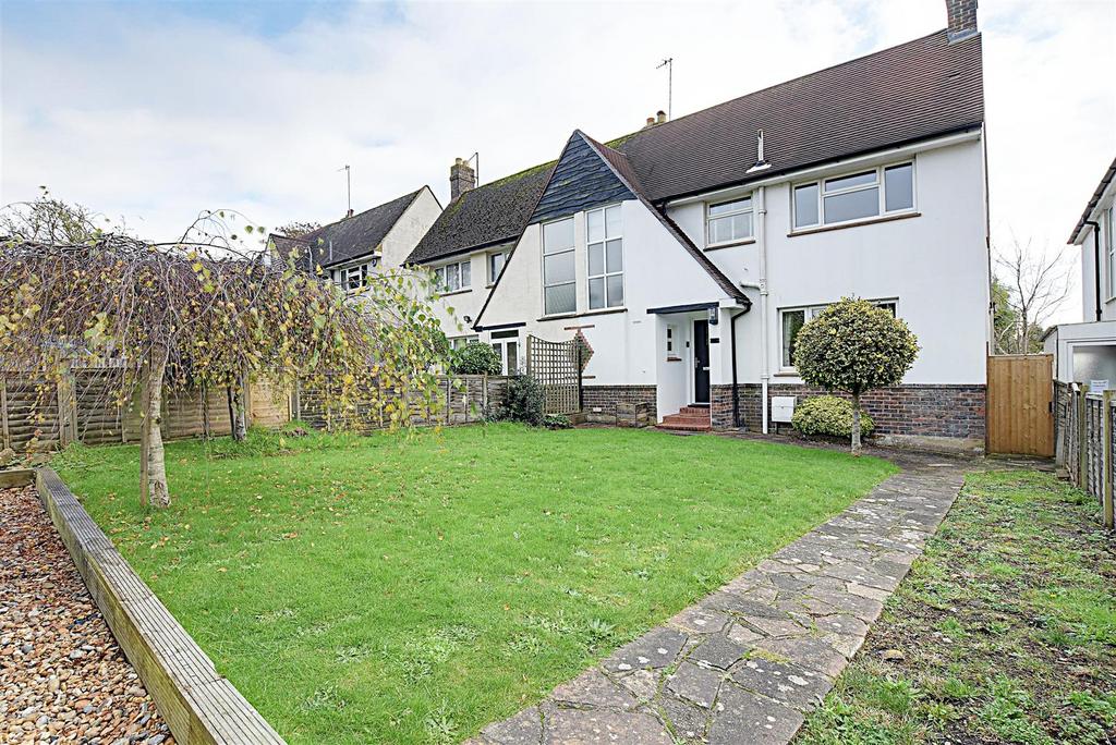 Highfield Gardens, BexhillOnSea 3 bed semidetached house for sale