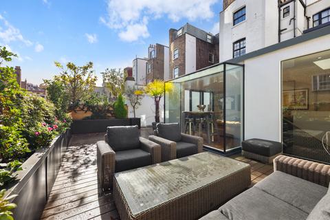4 bedroom mews for sale, Montagu Mews West, Marylebone, London, W1H