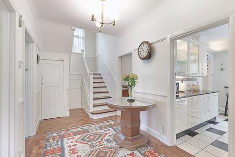 4 bedroom detached house for sale, Ormonde Rise, Buckhurst Hill, IG9