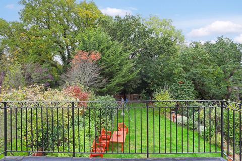22 Ormonde Rise, Buckhurst Hill, IG9 5QQ