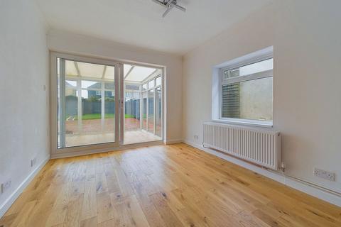 2 bedroom semi-detached bungalow for sale, West Way, Lancing,