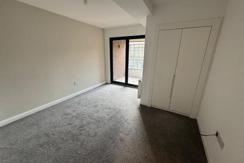 1 bedroom flat to rent, The Parade, Watford, WD17 1ND