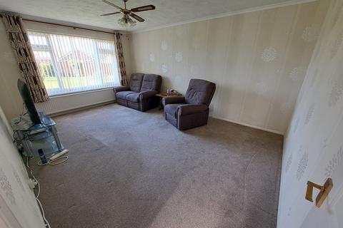 10 Durrell Close, Eastbourne, BN23 7AN