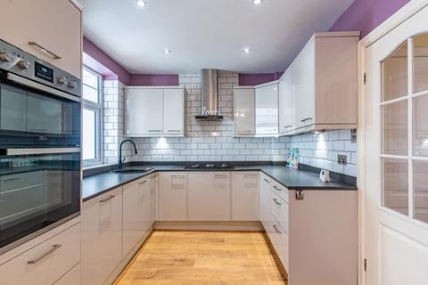 3 bedroom semi-detached house for sale, Leeds LS15