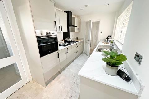 6 Beechfield Close, Great Glen, Leicester, LE8 9EU