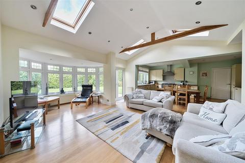 5 bedroom detached house for sale, Saxonbury Gardens, Long Ditton, Surbiton