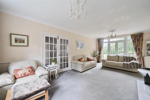 5 bedroom detached house for sale, Saxonbury Gardens, Long Ditton, Surbiton