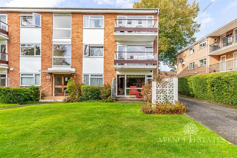 2 bedroom flat for sale, Cavendish Road, Bournemouth BH1