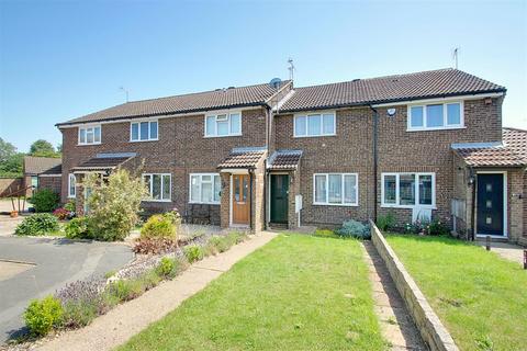 2 bedroom terraced house to rent, Isenburg Way, Hemel Hempstead