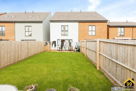 3 bedroom semi-detached house for sale, Harker Close, GLOUCESTER, GL2