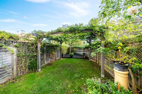 41 Warwick Way, Dartford, DA1 1NQ