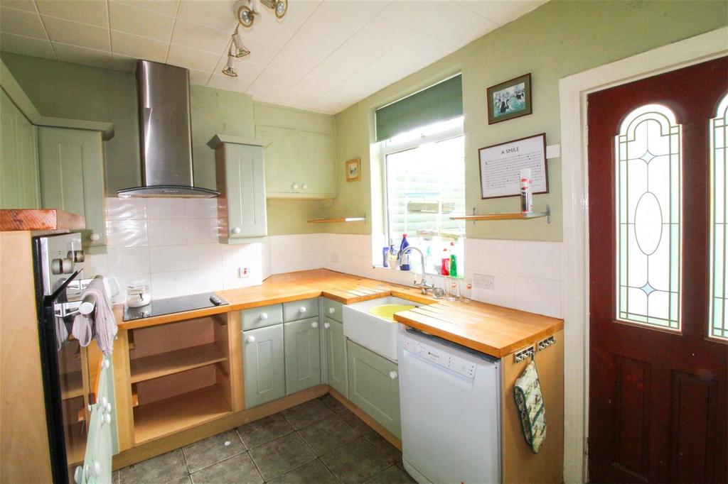 Ripon Road, Wormald Green, Harrogate... 3 bed semidetached house for