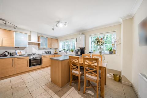 4 bedroom semi-detached house for sale, Terra Cotta Court, Quennells Hill, Farnham, Surrey, GU10