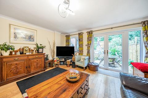 4 bedroom semi-detached house for sale, Terra Cotta Court, Quennells Hill, Farnham, Surrey, GU10