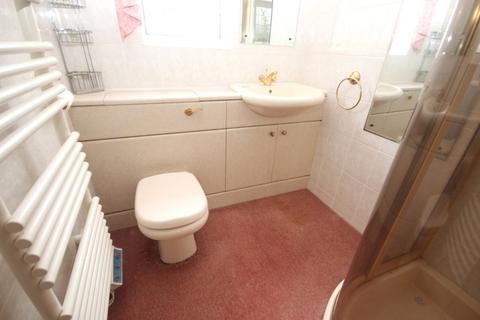140 Springdale Road, Corfe Mullen, Wimborne, BH21 3QL