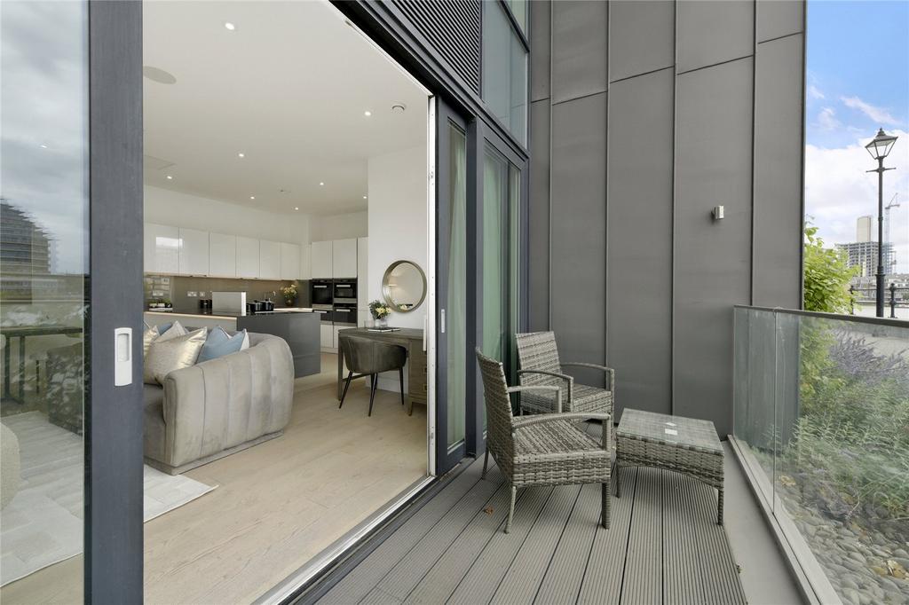Riverwalk Apartments