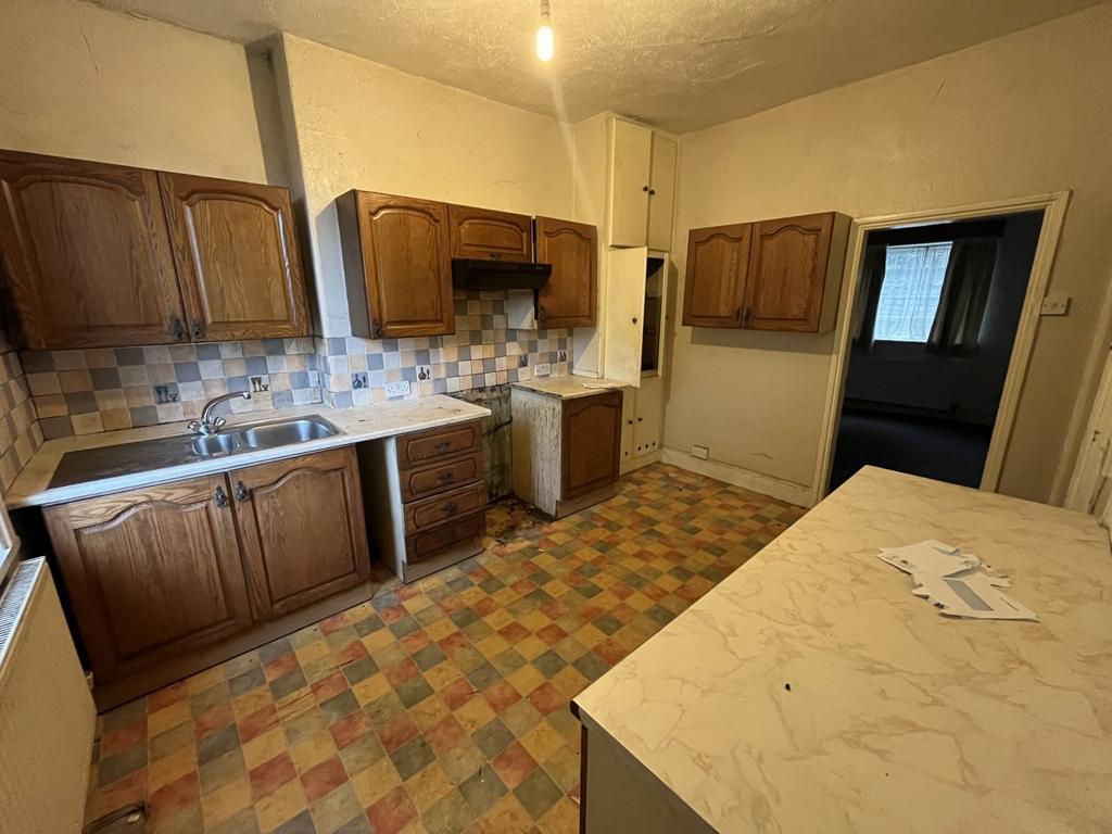 Ure Bank Top, Ripon, North Yorkshire... 2 bed terraced house for sale