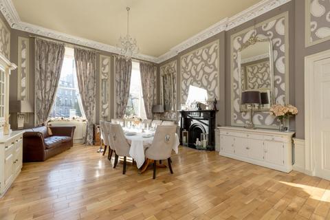 4 Coates Crescent, Edinburgh, EH3 7AL