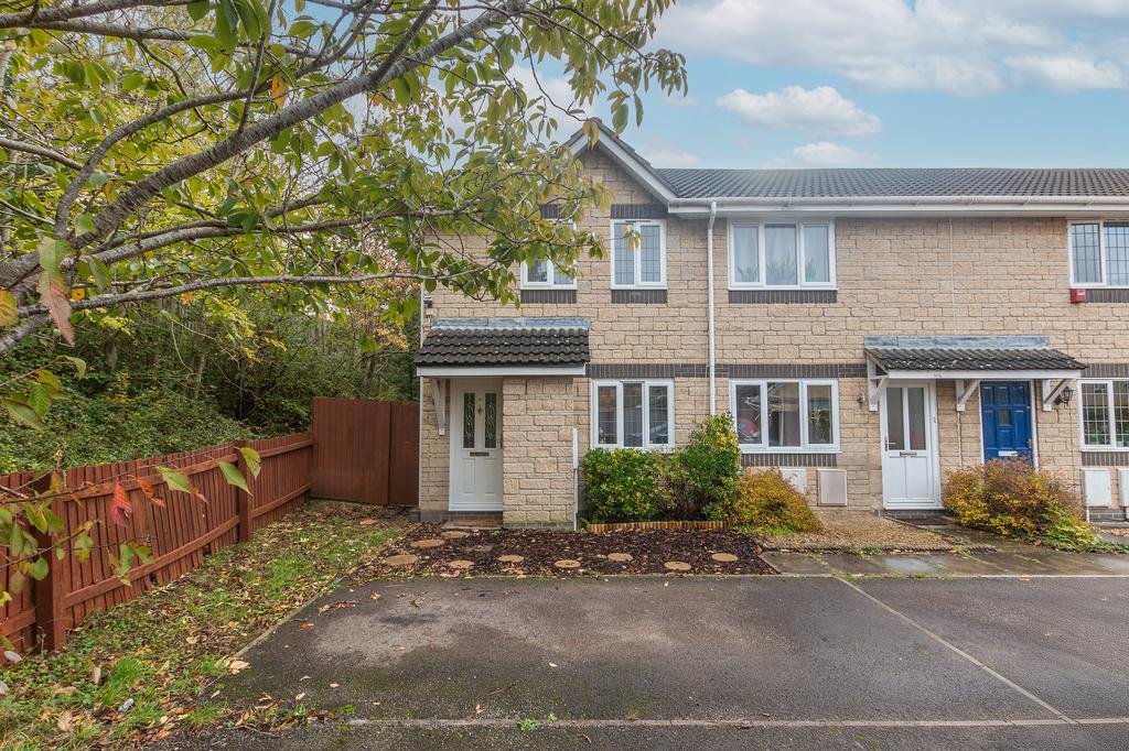 Bradley Stoke, Bristol BS32 2 bed end of terrace house for sale £280,000