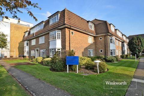 2 bedroom apartment for sale, Queensfield Court, London Road, Sutton, SM3