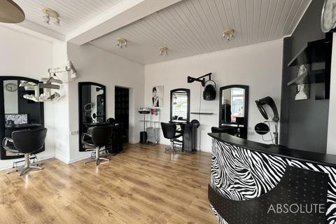 Hairdresser and barber shop to rent, Dartmouth Road, Paignton, TQ4