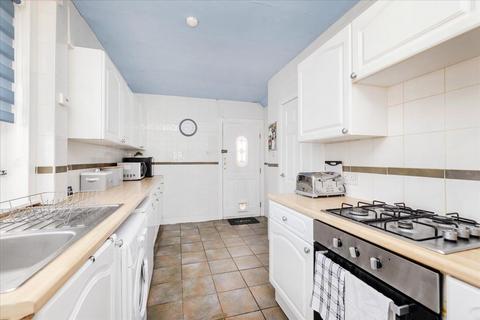 32 Maclean Place, Gorebridge, EH23 4DX