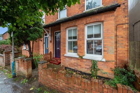 2 bedroom terraced house for sale, Mill Crescent, Tonbridge