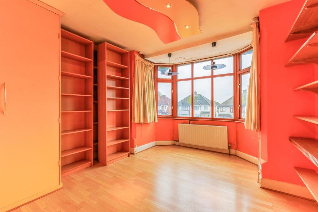 6 R1 A1204-HDR.jpg