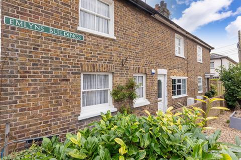 3 bedroom terraced house to rent, Brocas Street, Windsor SL4