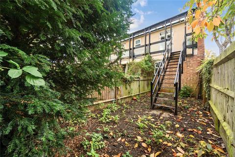 2 bedroom flat for sale, Trewsbury Road, London, SE26