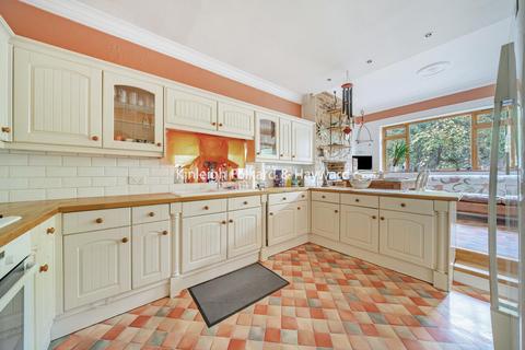 7 bedroom semi-detached house for sale, Inchmery Road, Catford