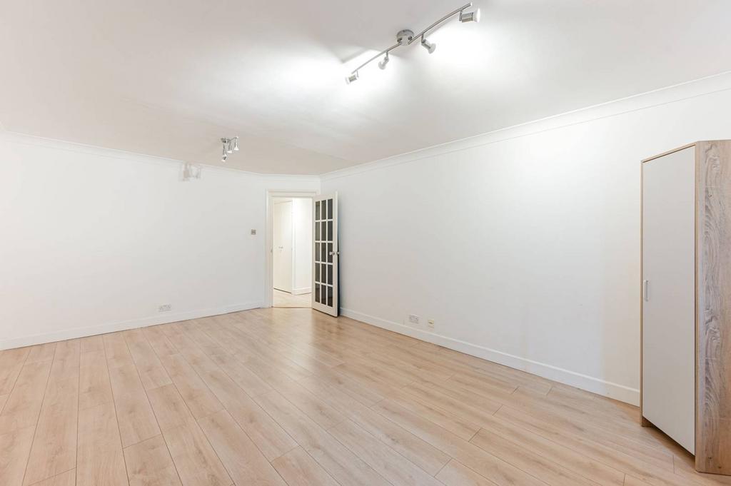 Elverton Street, Westminster, London... 3 bed flat for sale £850,000