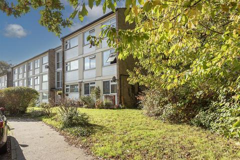 2 bedroom apartment to rent, Chiltern Road, St. Albans